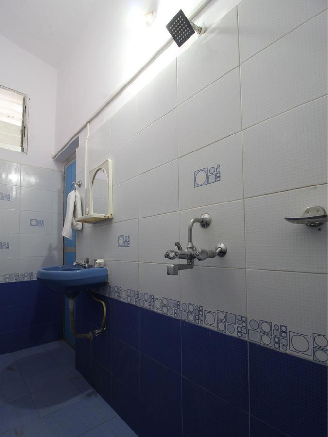 Oyo 10174 Kanta Guest House Baga Luaran gambar