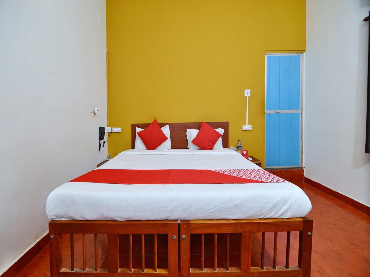 Oyo 10174 Kanta Guest House Baga Luaran gambar