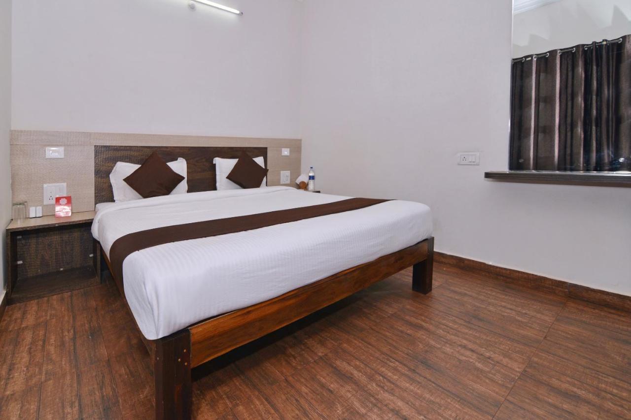 Oyo 10174 Kanta Guest House Baga Luaran gambar